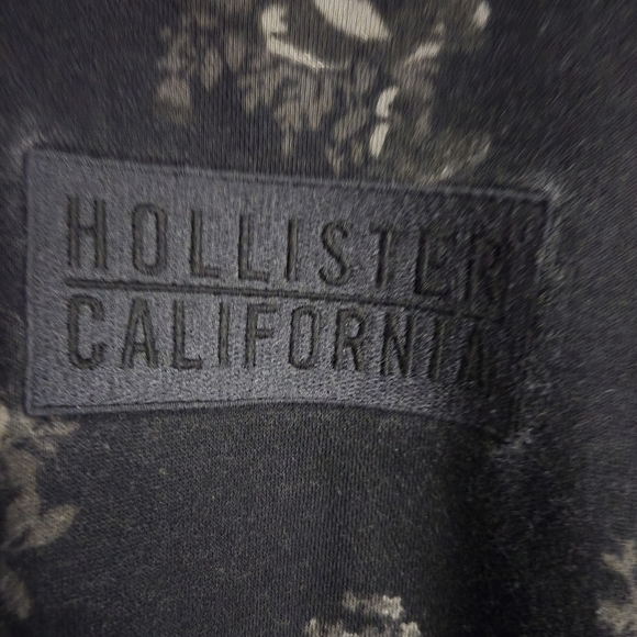 Hollister California Mens Black Floral Hooded Sweatshirt Size Medium - Picture 3 of 5
